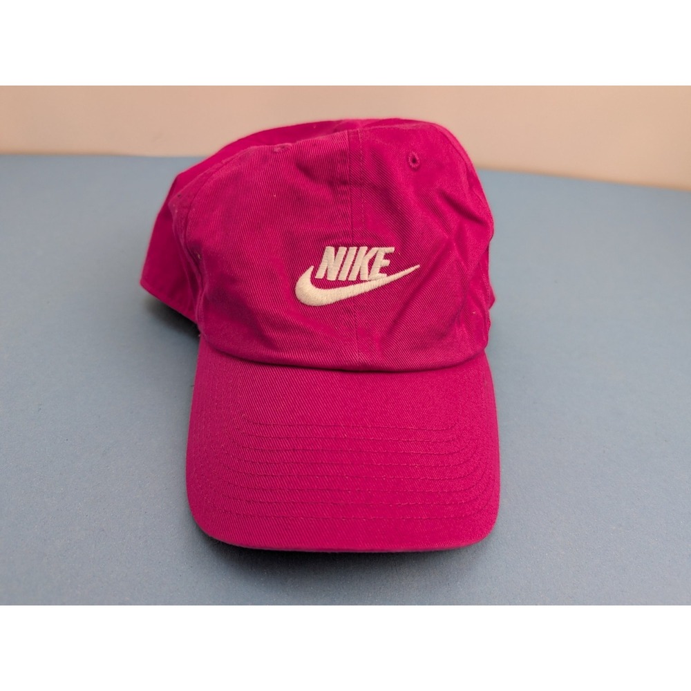 Nike Pink Club Cap Baseball Hat Women Size M/L Adjustable Futura Logo